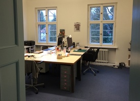 Schreibtisch in netter Bürogemeinschaft in Zehlendorf zu vermieten
