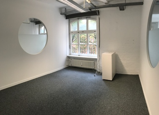 2 Rooms available within modern and bright 240 qm Office in Kreuzberg