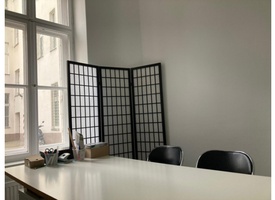 Sublet in Schöneberg: 2 quite office rooms & bathroom