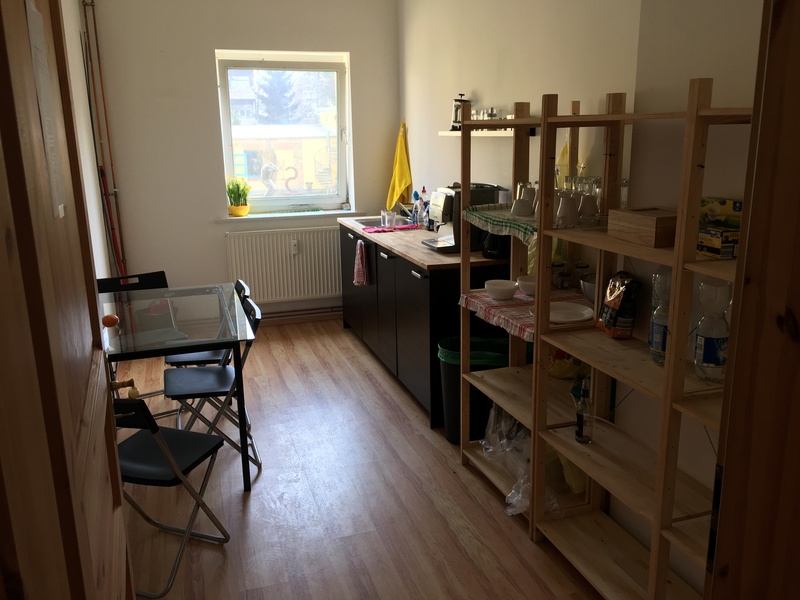 Helles und ruhiges Büro mit Küche und Meetingraum