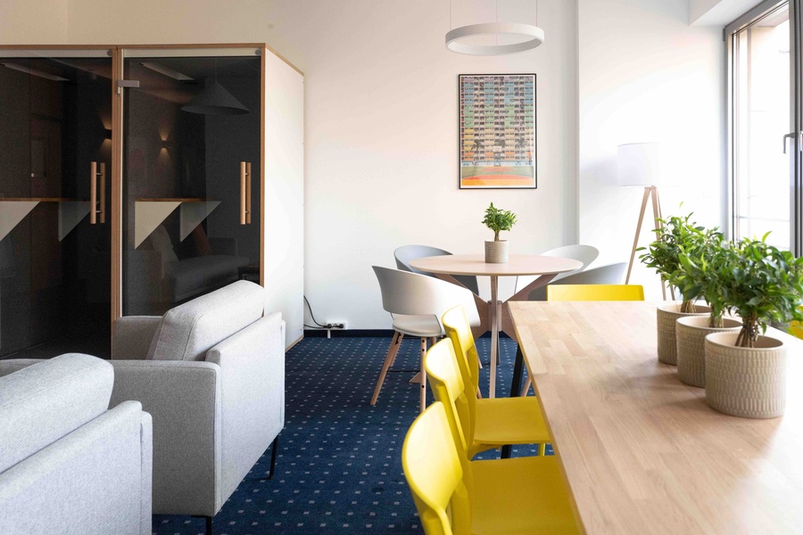 Plug & Play Büro am Senefelderplatz für 30-60 Mitarbeiter