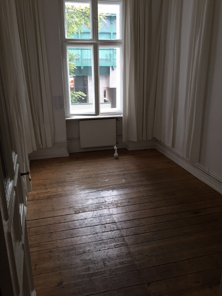 Sunny Office at Prenzlauer Berg / Eberswalder Str - 120sqm - available immediately