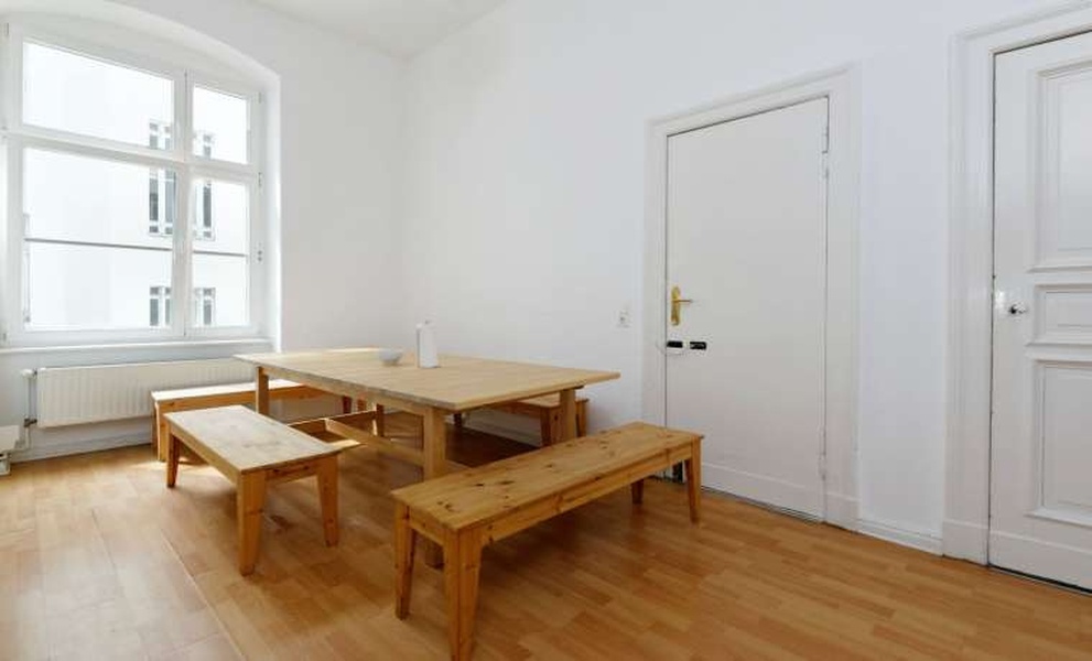 office rooms in Mitte for sublease (separately or together / rent amount is per room)