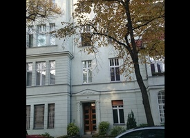 Berlin-Charlottenburg: Schönes Büro, teilmöbliert, 32qm mit Loggia, DSL