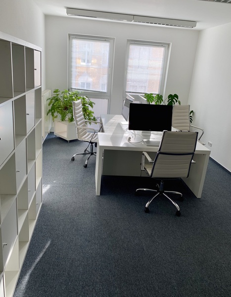 Office Sharing - room for rent