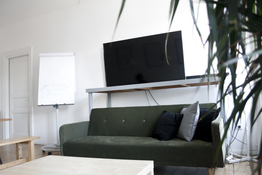 Individual desks in beautiful space and location