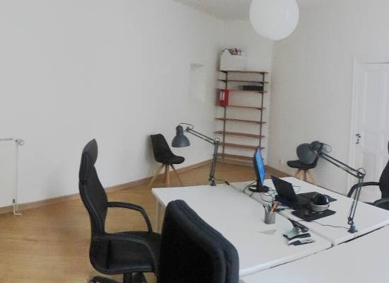 CoWorking office close to Rathaus Pankow