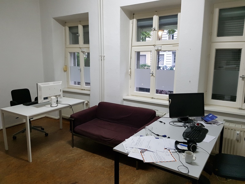 2 Desks for coworking in Kreuzberg