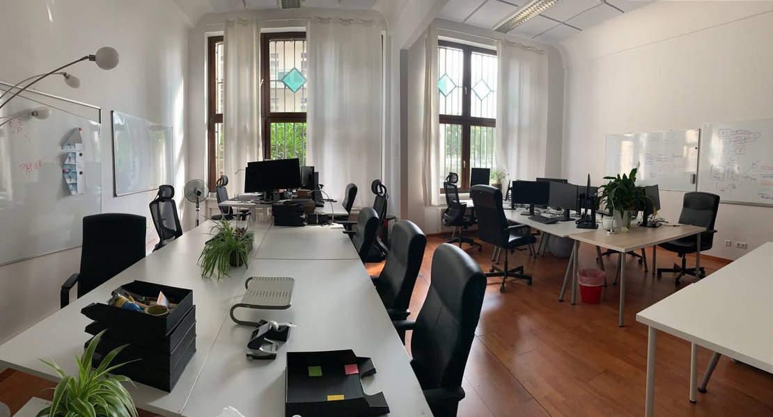 Next tenant wanted: great office space in Berlin Mitte!