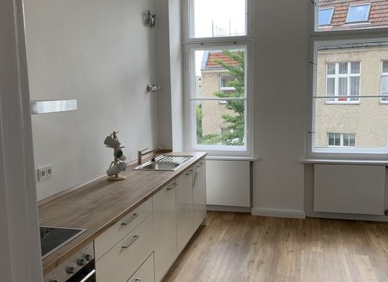 Ab 1 Zimmer: Sanierter Altbau / Erstbezug / Bürogemeinschaft