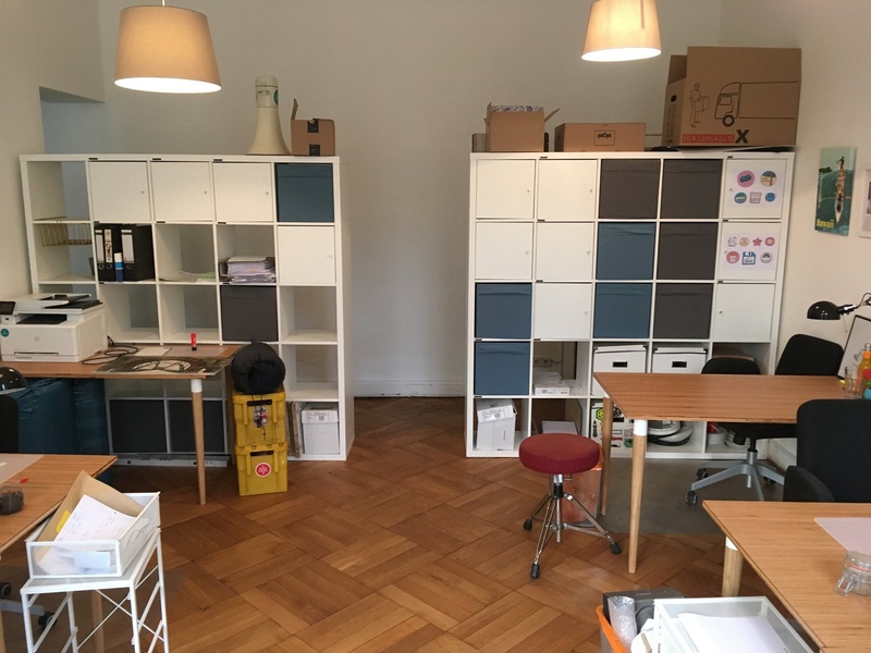 3 Arbeitsplätze im Gemeinschaftsbüro im Herzen von Kreuzberg