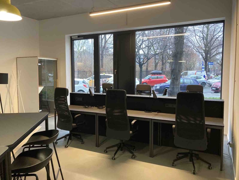 Plug & play office for 18-22 employees in Mitte/Kreuzberg