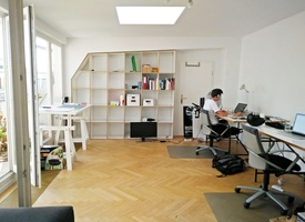 1 Table in our Office / Prenzlauer Berg