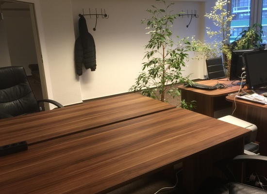 X-MAS Special offer 25% discount - CoWorking Space - Desks - Office Bürogemeinschaft Berlin - Nähe Zoo 