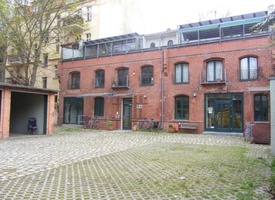 Büro mit Dachterrasse im Florakiez