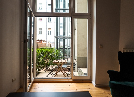 Plug & Play Office für bis zu 20 Mitarbeiter am Hellmholtzplatz