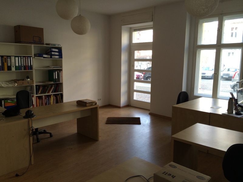 Desk in shared office in Prenzlberg