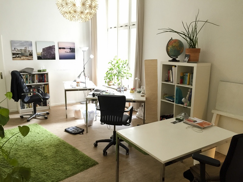 2 Desks in Prenzlauer Berg Office