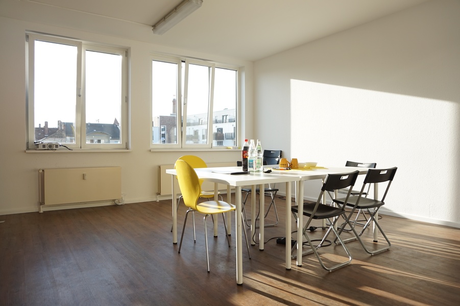 Office located at Torstraße - Rosa-Luxemburg-Platz