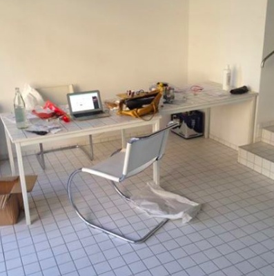 Desks in shared office (Potsdamertstr. area)