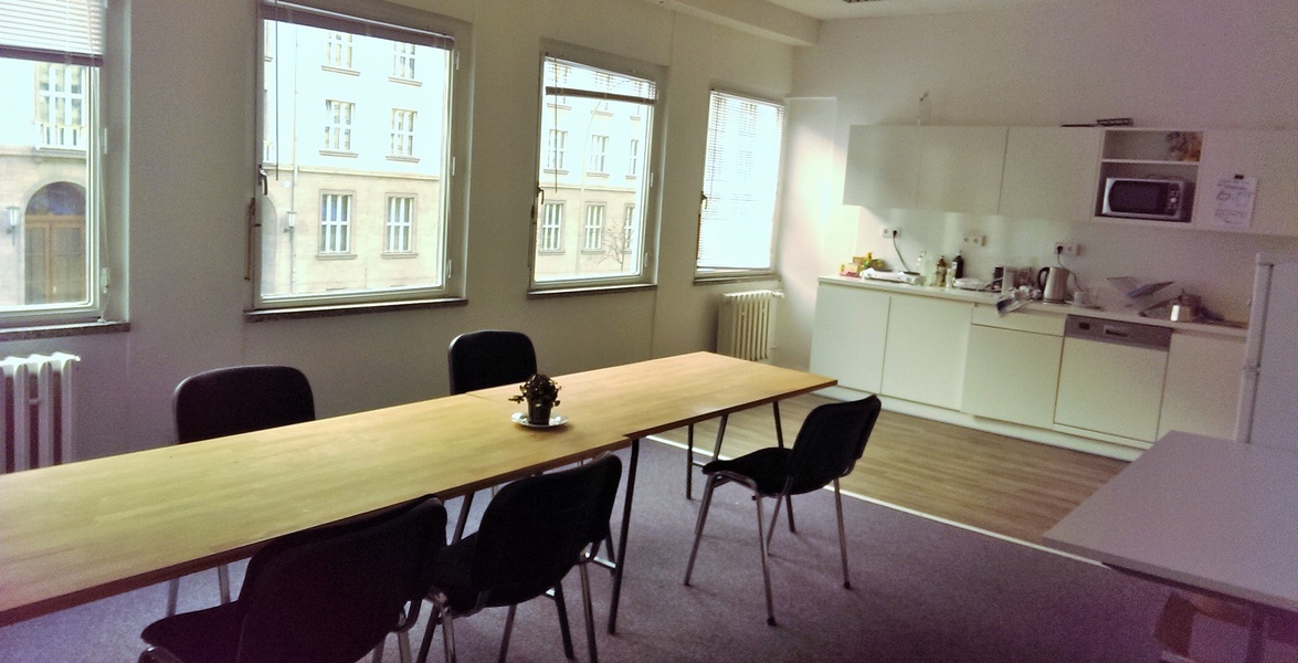 ***CoWorking Space near Alexanderplatz***