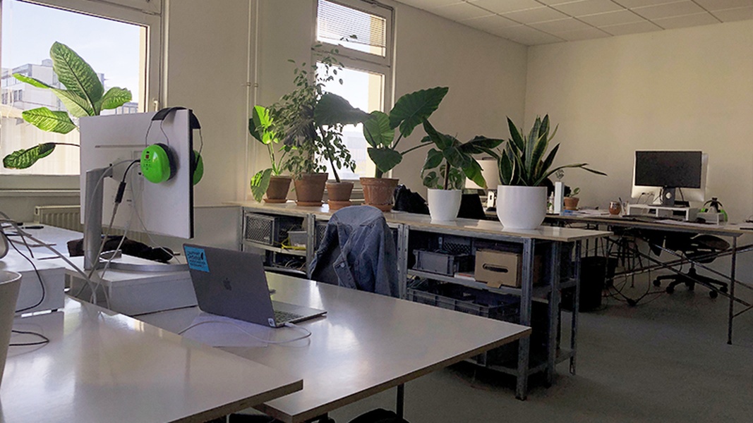 Several work places available at TSPA co-working space!