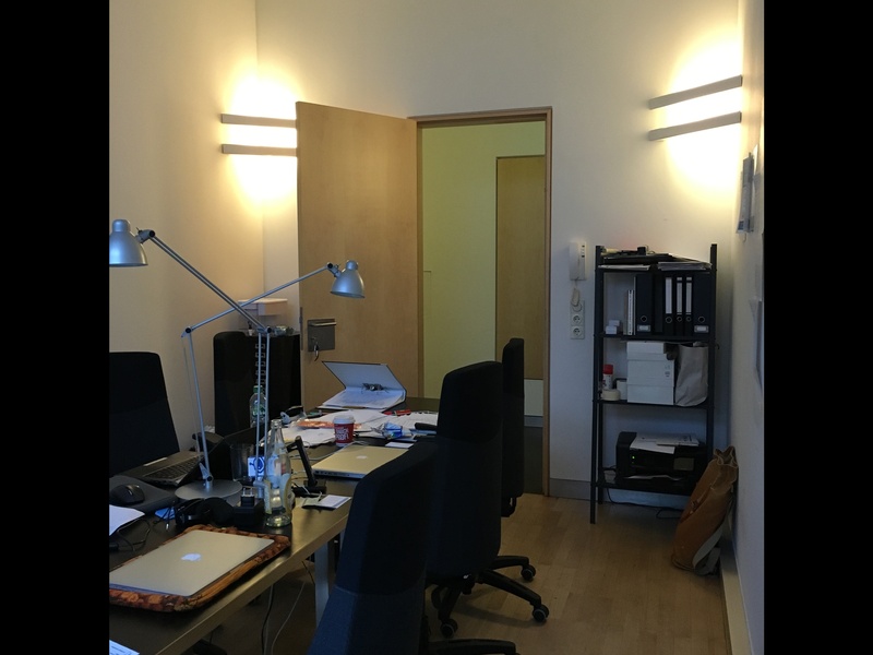 Highly Appealing Small Office at Rosenthaler Platz with Kitchen/Shower/Lounge/Meeting Room
