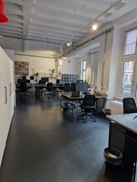 8-12 desks want to sublet / super cool office community