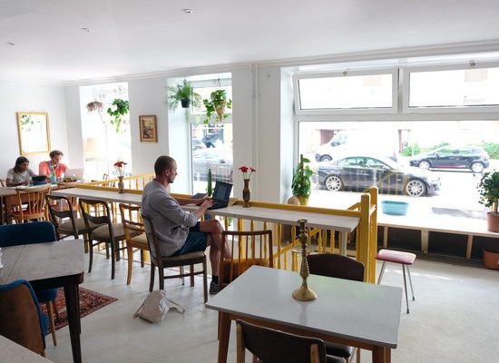 be'kech - Berlin's First Anti-Cafe