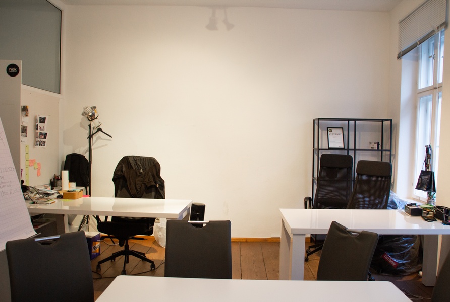 Premium Office Space in Mitte - Short term with possible extension