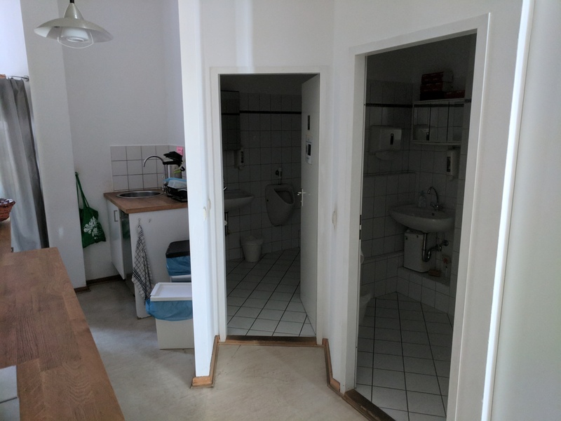 LAST ROOM free in outstanding office Mitte / Prenzlauer Berg