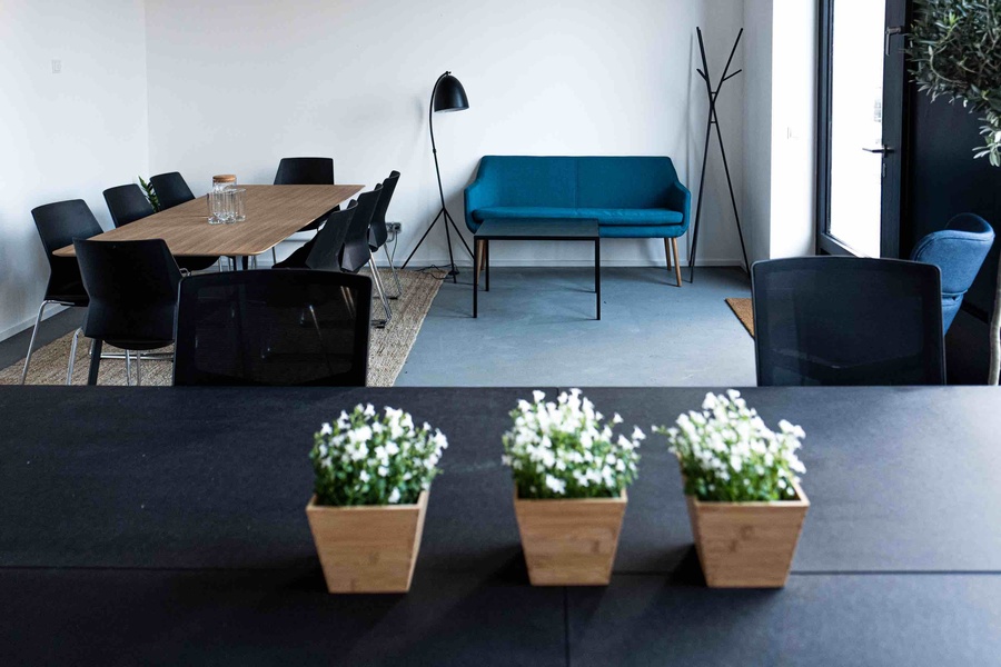 Hallesches Tor (Mitte/Kreuzberg) - plug&play office for 40+ employees