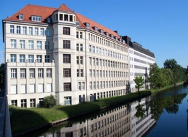 Up to 20 Desks and Premium Chairs in the top floor of an awesome building!