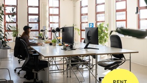 Call for all creatives: Monospace is subletting a desk!