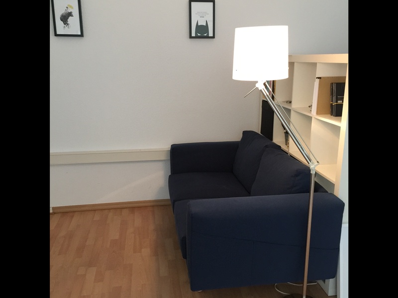 2 large Desks 200m from Rosenthaler Platz