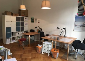 3 Arbeitsplätze im Gemeinschaftsbüro im Herzen von Kreuzberg