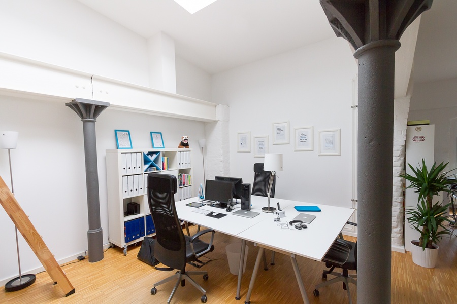 All-inclusive coworking desks in Mitte-Tiergarten