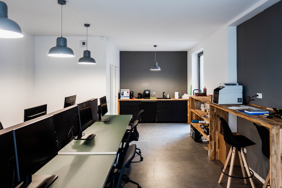 Ein ideal gelegenes Büro für 40-50 Mitarbeiter in Prenzlauer Berg, ab 1. November