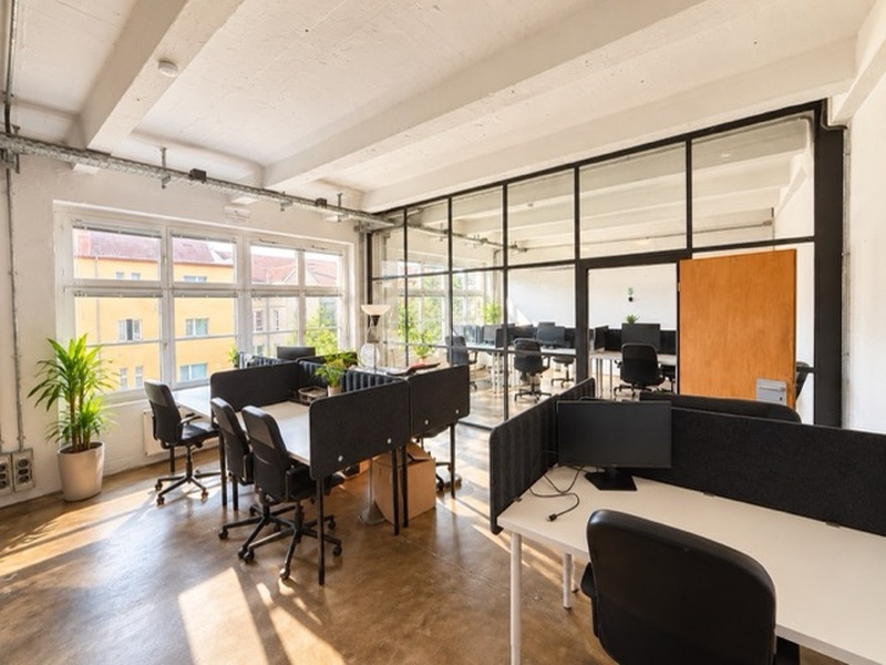Furnished team office for 12 in Berlin-Kreuzberg | 79 m² all-inclusive