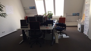 Großes, helles Büro in zentraler Lage