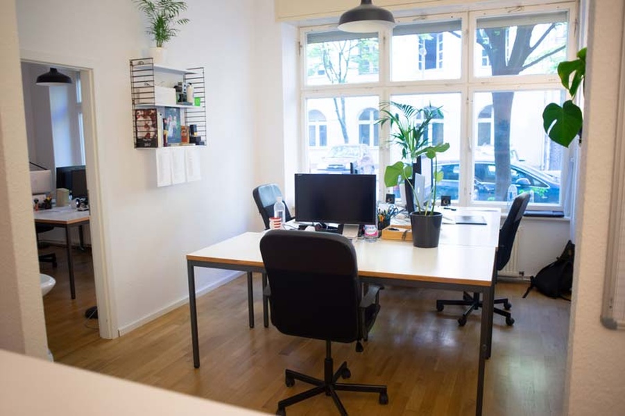 3 Arbeitsplätze in Bürogemeinschaft / Co-Working / Shared Office