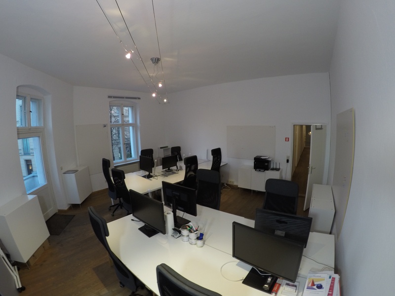 LAST ROOM free in outstanding office Mitte / Prenzlauer Berg