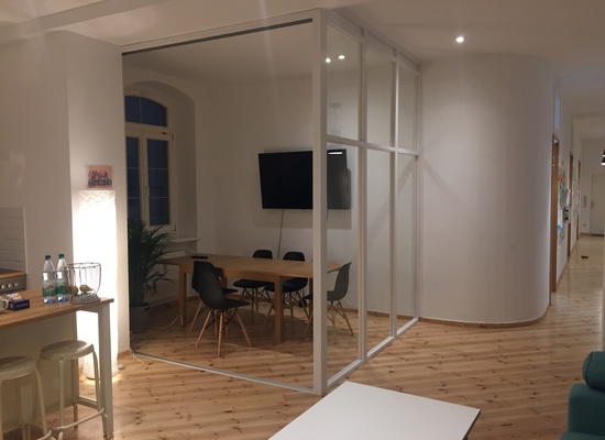 140m² fully equipped office in the heart of Kreuzberg close to Görtlitzer Bahnhof