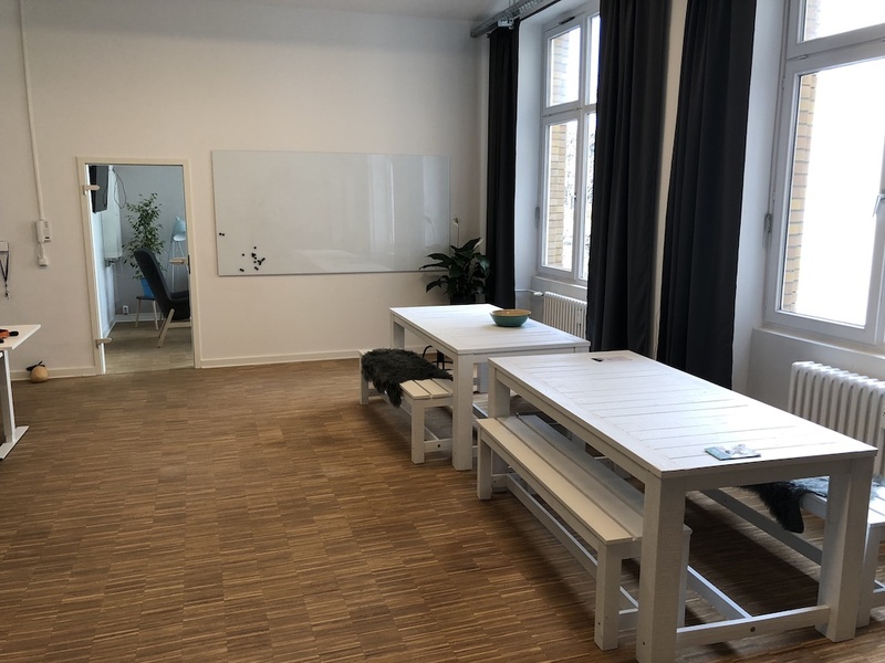 Schönes großes frisch renoviertes Büro direkt am Moritzplatz