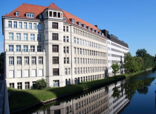 Up to 20 Desks and Premium Chairs in the top floor of an awesome building!