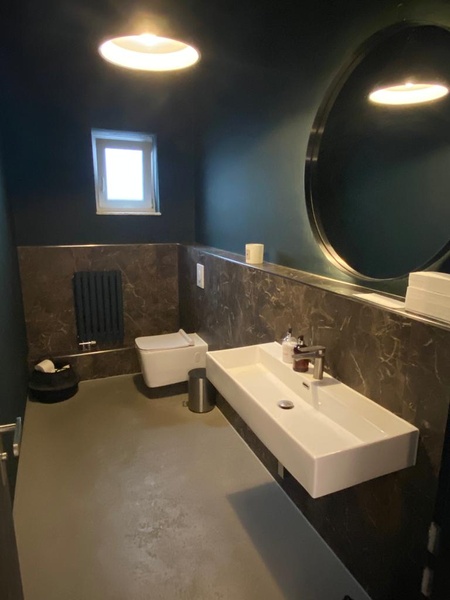 Partly furnished, stylish office in sight of Volkspark Friedrichshain