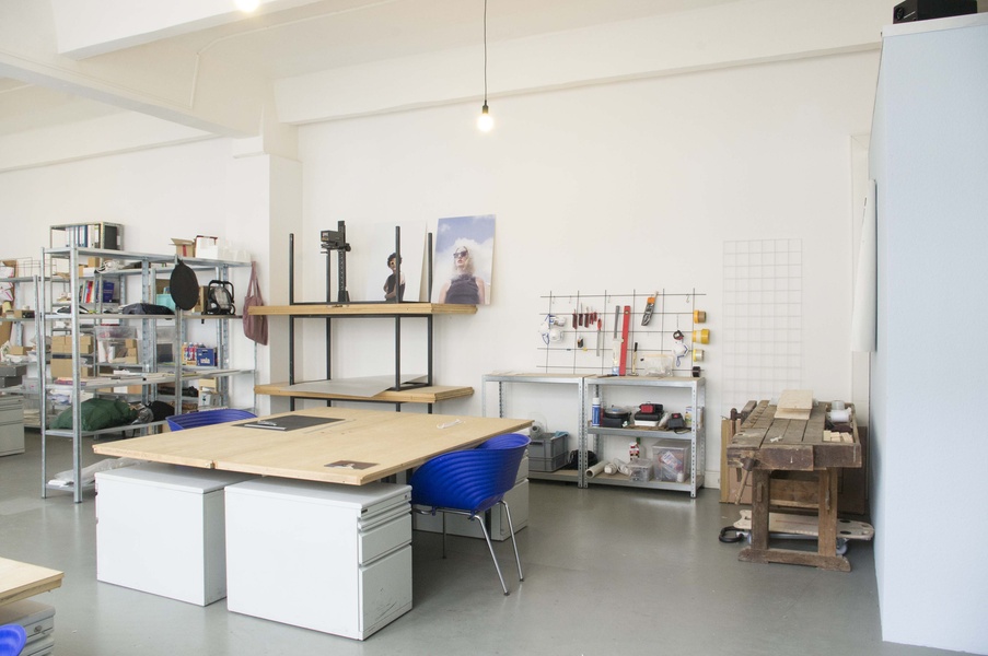 Atelier - Co Working - Event Space - Schreibtisch - Werkstatt