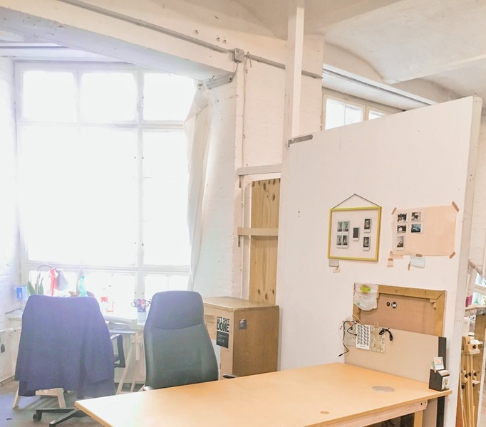 [For Designers] 🎨A studio space sublet from 17th November to 6th November 2019 + 2 months (optional)