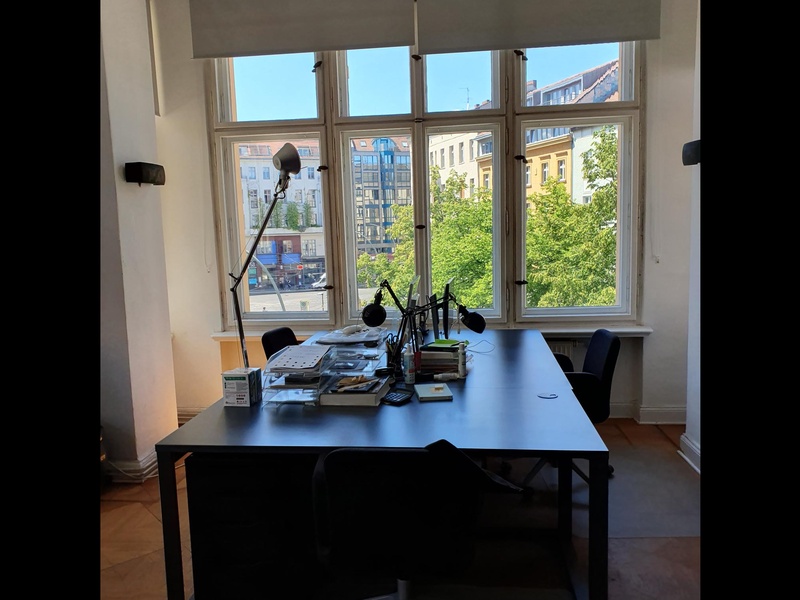 Office Platz einzeln oder 3er Insel o. gesamter Raum mit 8 Plätzen