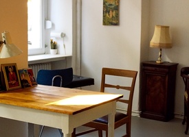 free tables in cosy coworking Neukölln (12055)!